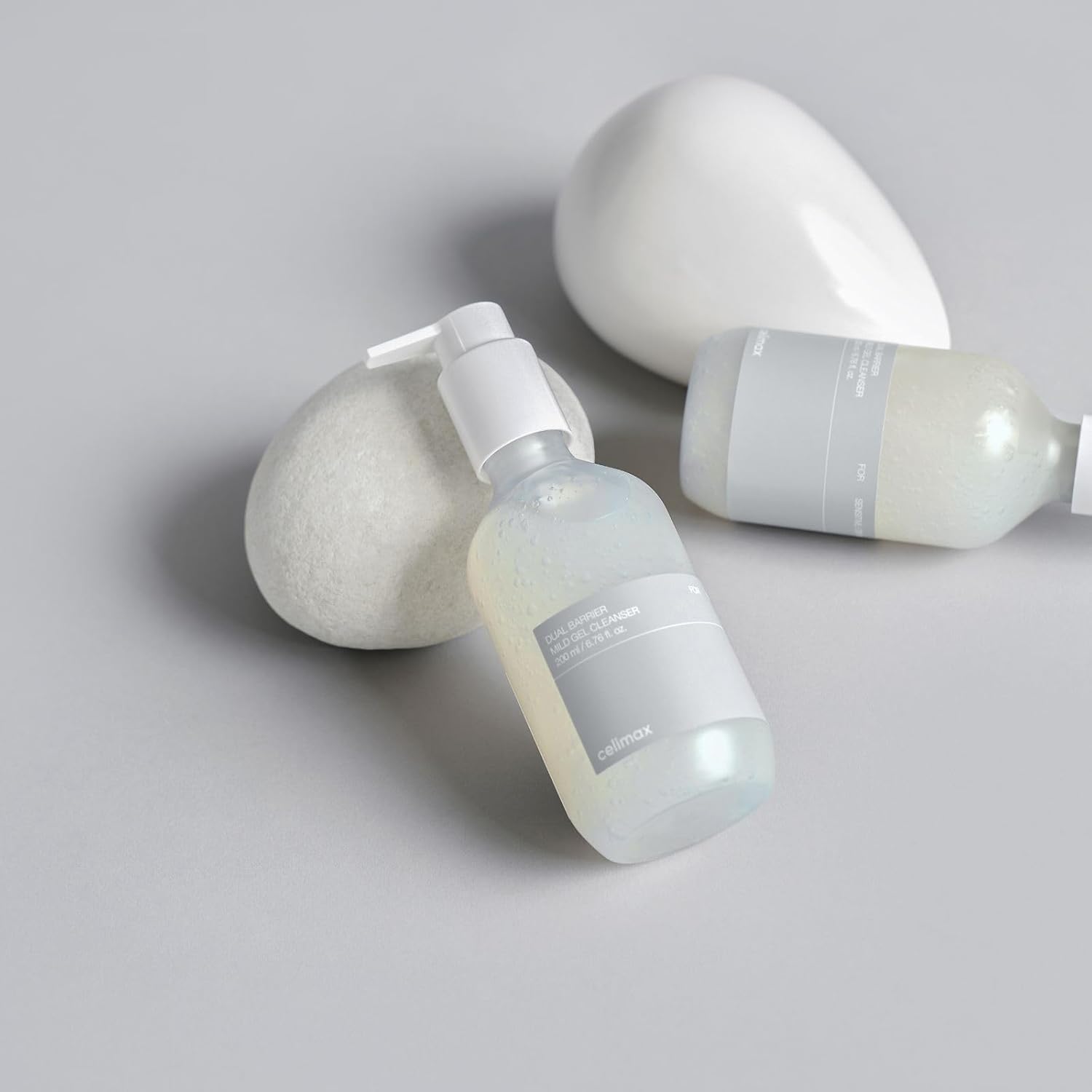 Buy Celimax Dual Barrier Mild Gel Cleanser - 200ml at Best Price Online in UAE - Glow Beauty