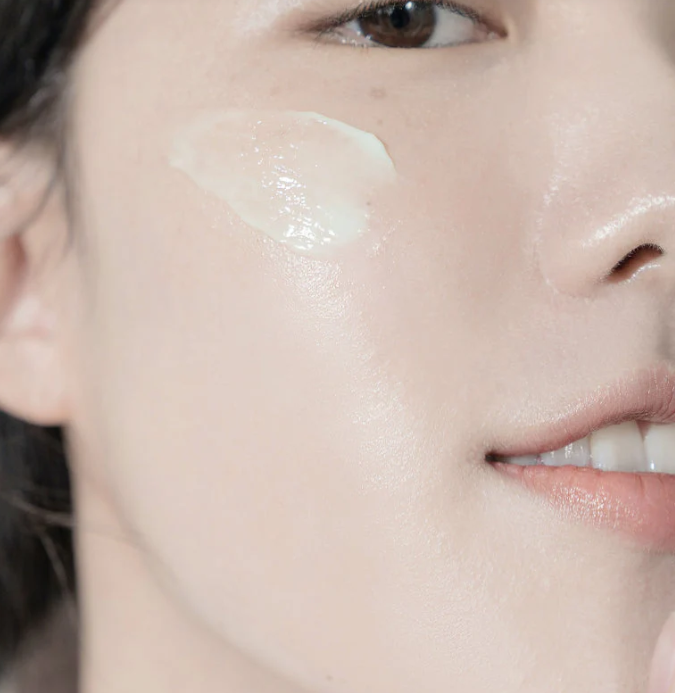 Buy Celimax Noni Energy Repair Face Cream | 50ml at Best Price Online in UAE - Glow Beauty