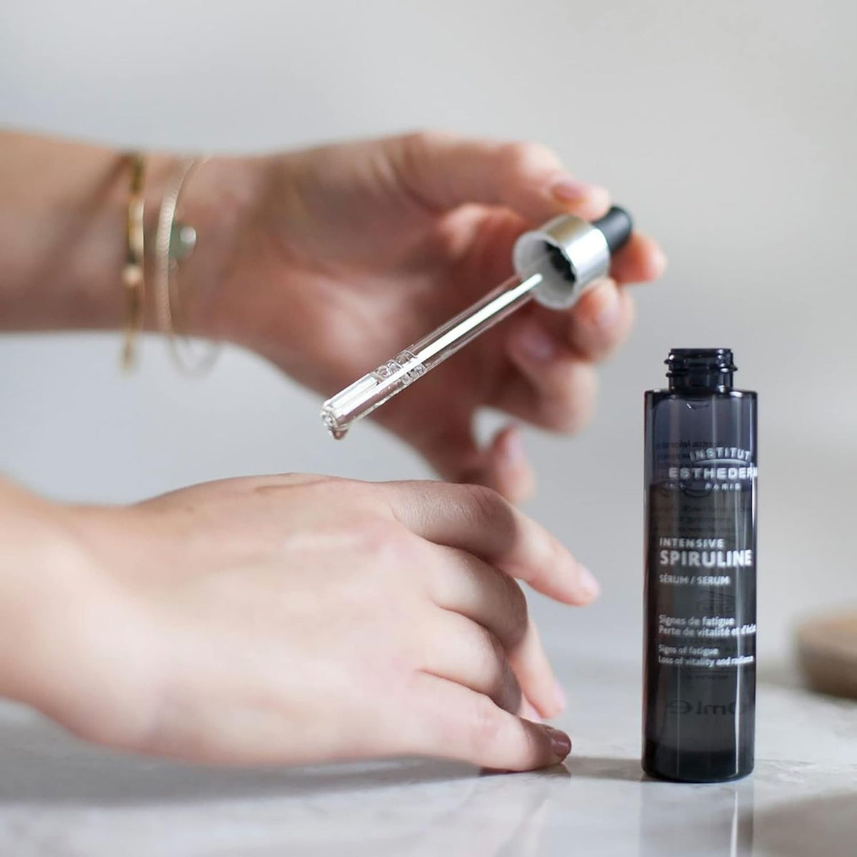 Institut Esthederm Intensive Spiruline Serum – 50ml - Glow Beauty